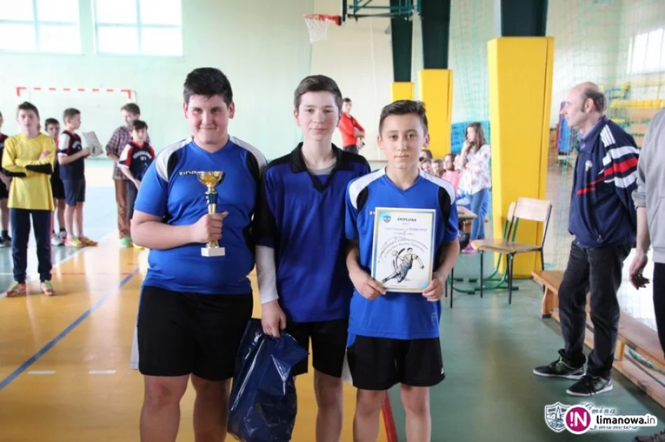 Za nami Mistrzostwa Gminy w Mini Piłce Ręcznej - zdjęcie 4