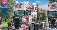 Fani motoryzacji ściągnęli do Limanowej (wideo) - zdjęcie 1