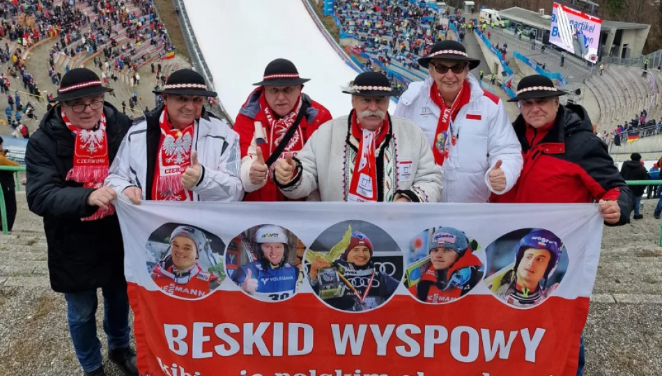 Kibicują naszym i promują Beskid Wyspowy - zdjęcie 1