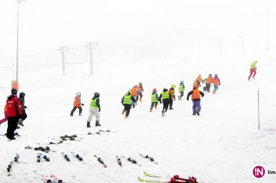 Uczniowie ZSS Nr 3 zakończyli naukę na nartach - zdjęcie 2