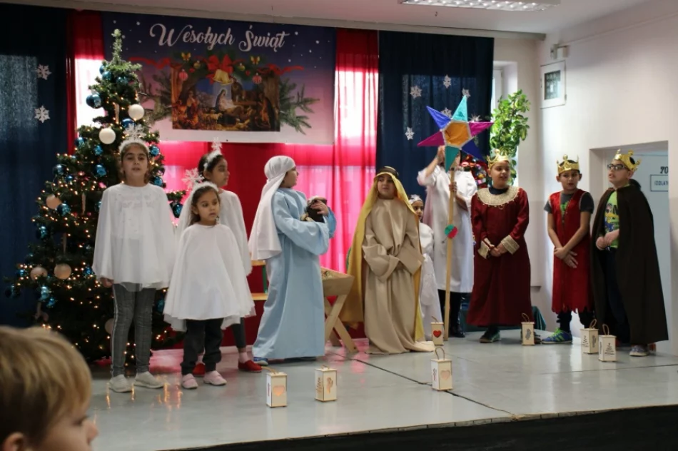 Romskie jasełka w szkole - zdjęcie 8