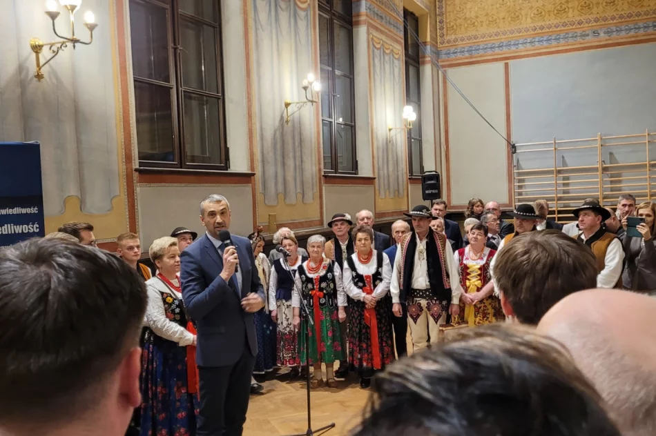 Mieszkańcy Limanowszczyzny na opłatku PiS - zdjęcie 3