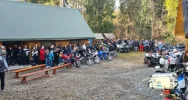 Przy nowej kapliczce modlono się za zmarłego 19-latka - zdjęcie 4