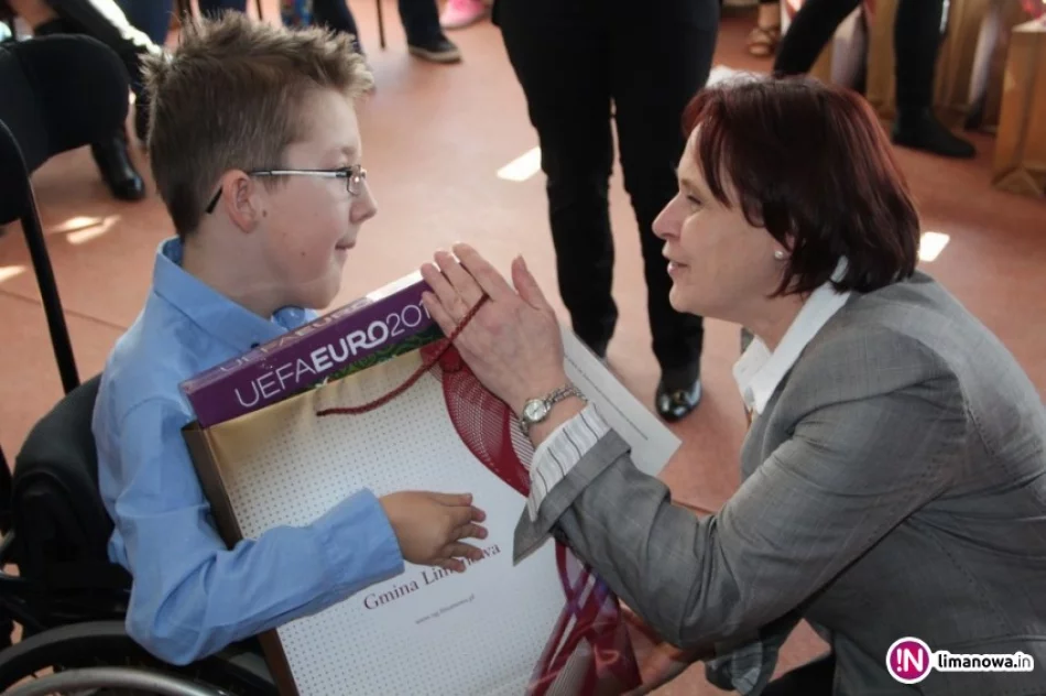 VI edycja Miejsko – Gminnego Konkursu Plastycznego dla dzieci niepełnosprawnych - zdjęcie 3