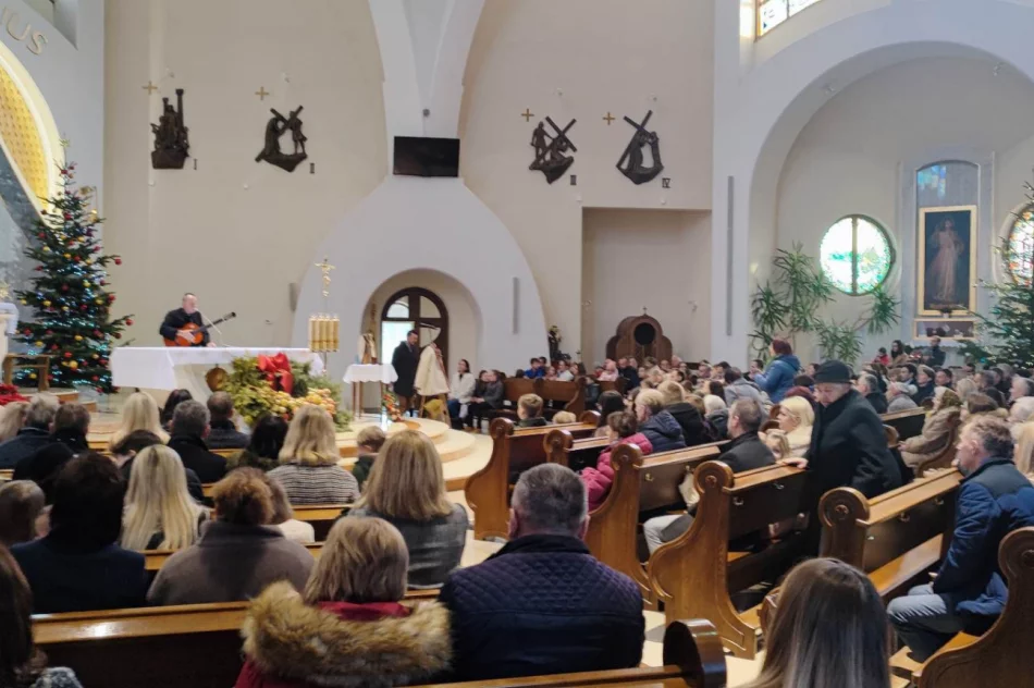 Przy modlitwie wspominano zmarłego artystę - zdjęcie 2