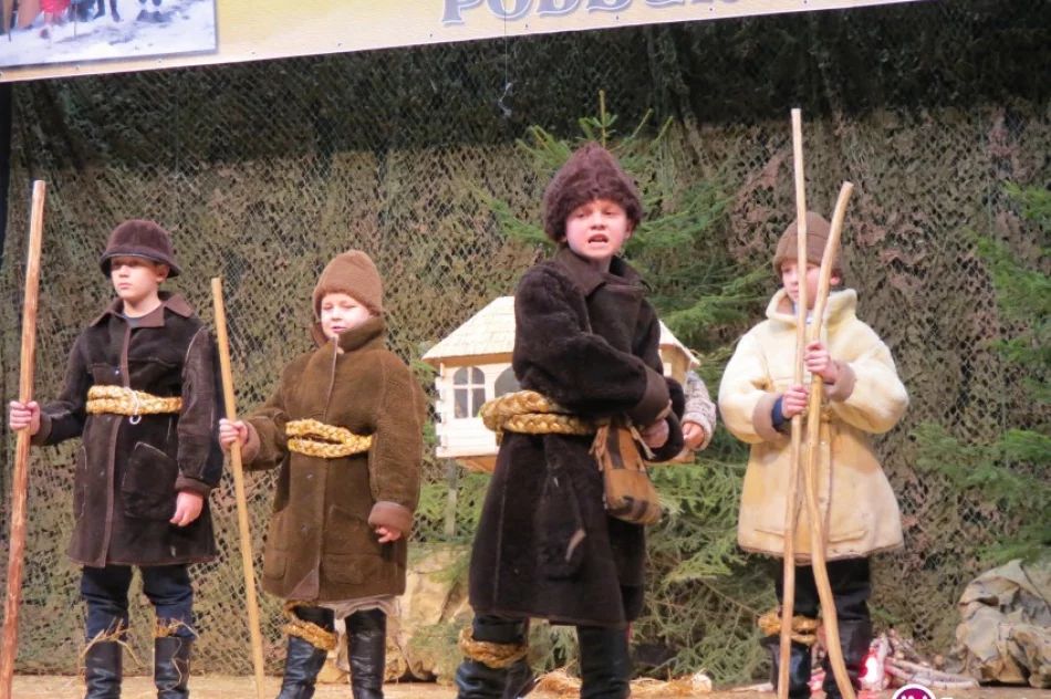 II miejsce dla kolędników z Siekierczyny na Ogólnopolskim Konkursie Kolędniczym w Podegrodziu - zdjęcie 3