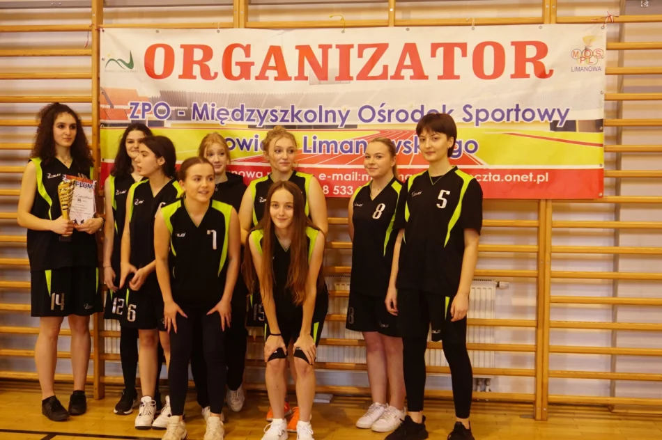 Licealiada: najlepsza drużyna koszykarska w powiecie - zdjęcie 2