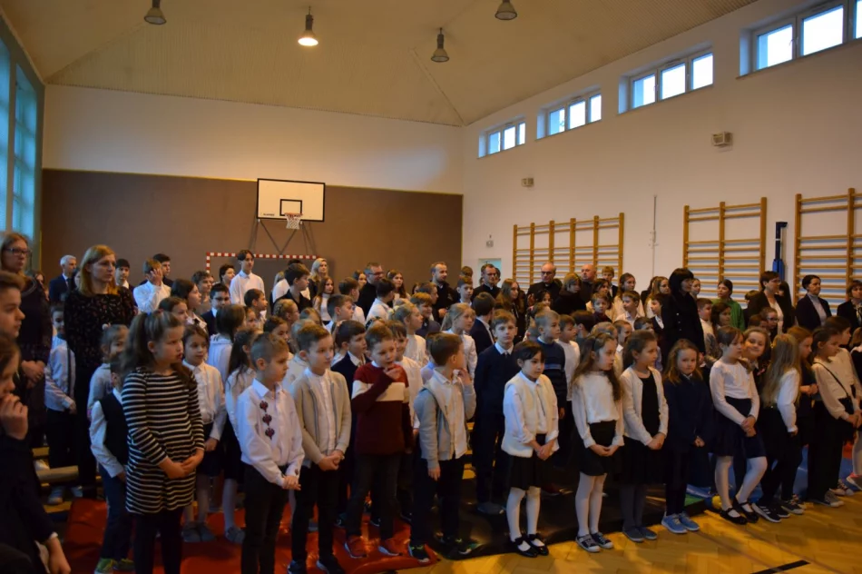 „Święto Patrona” w Szkole Podstawowej ks. Józefa Górszczyka w Pisarzowej - zdjęcie 11