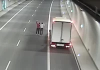 Ku przestrodze: selfie w tunelu i jazda pod prąd - zdjęcie główne