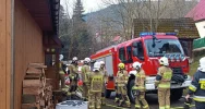 Pożar butli, poparzony mężczyzna trafił do szpitala - zdjęcie 2