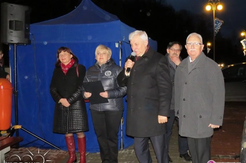 Lodowisko w Limanowej otwarte! - zdjęcie 3