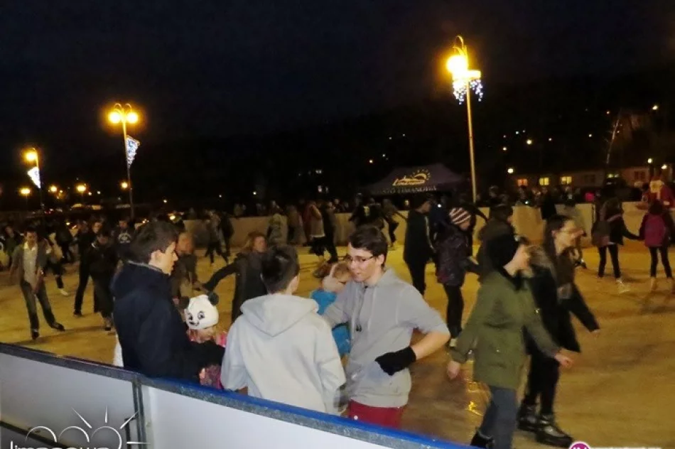 Lodowisko w Limanowej otwarte! - zdjęcie 4