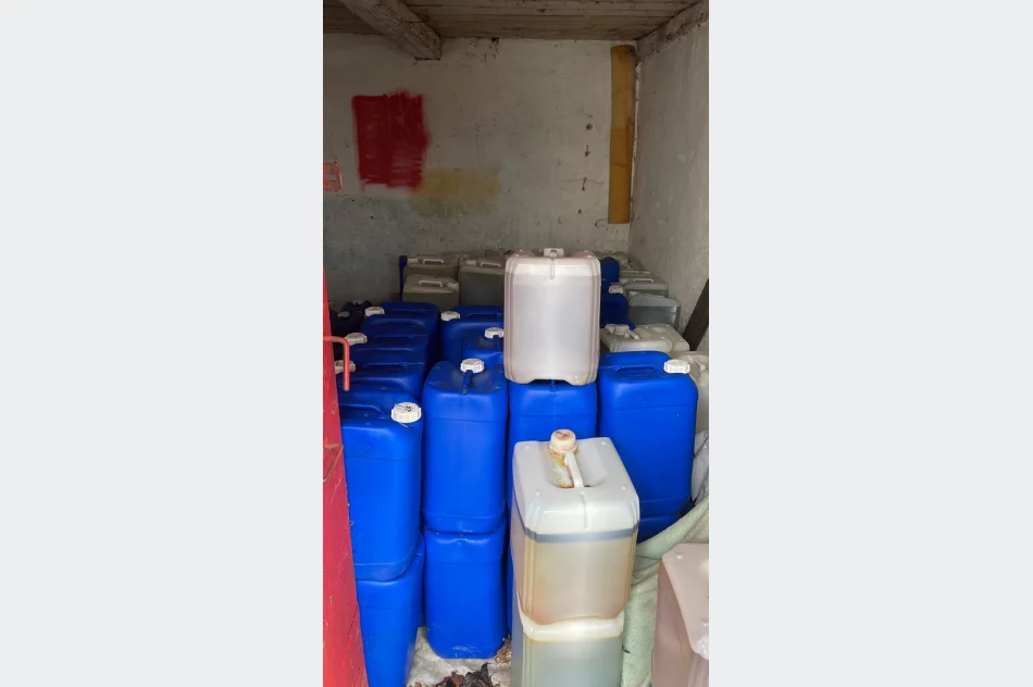 Małopolska: Policja zlikwidowała linię produkcyjną narkotyków - zdjęcie 8