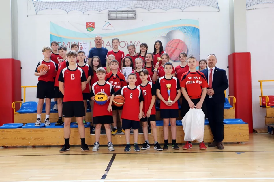 Mordarka i Stara Wieś mistrzami gminy w koszykówce dzieci - zdjęcie 3