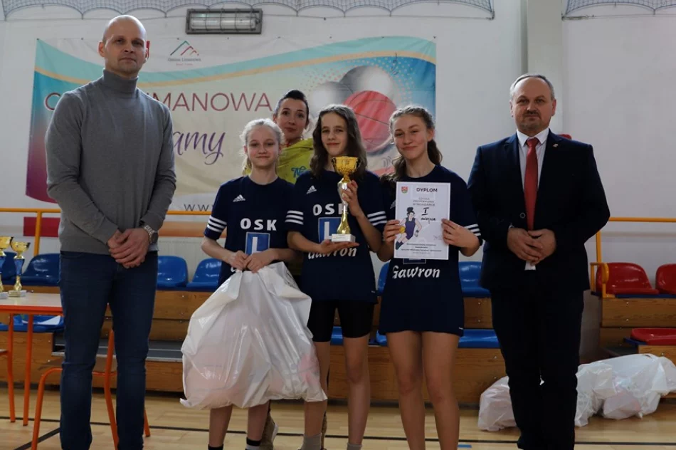 Mordarka i Stara Wieś mistrzami gminy w koszykówce dzieci - zdjęcie 16