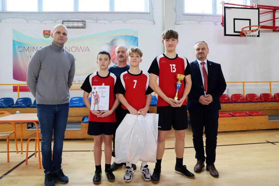 Mordarka i Stara Wieś mistrzami gminy w koszykówce dzieci - zdjęcie 20