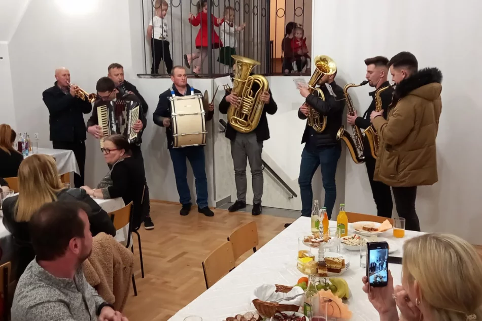 Parafialne kolędowanie - zdjęcie 2