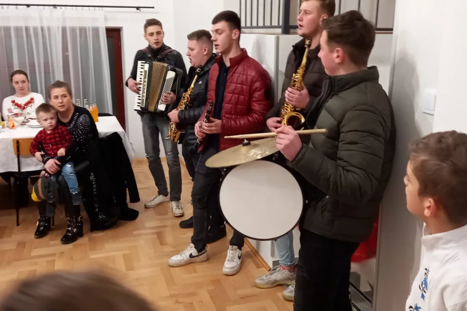 Parafialne kolędowanie - zdjęcie 5