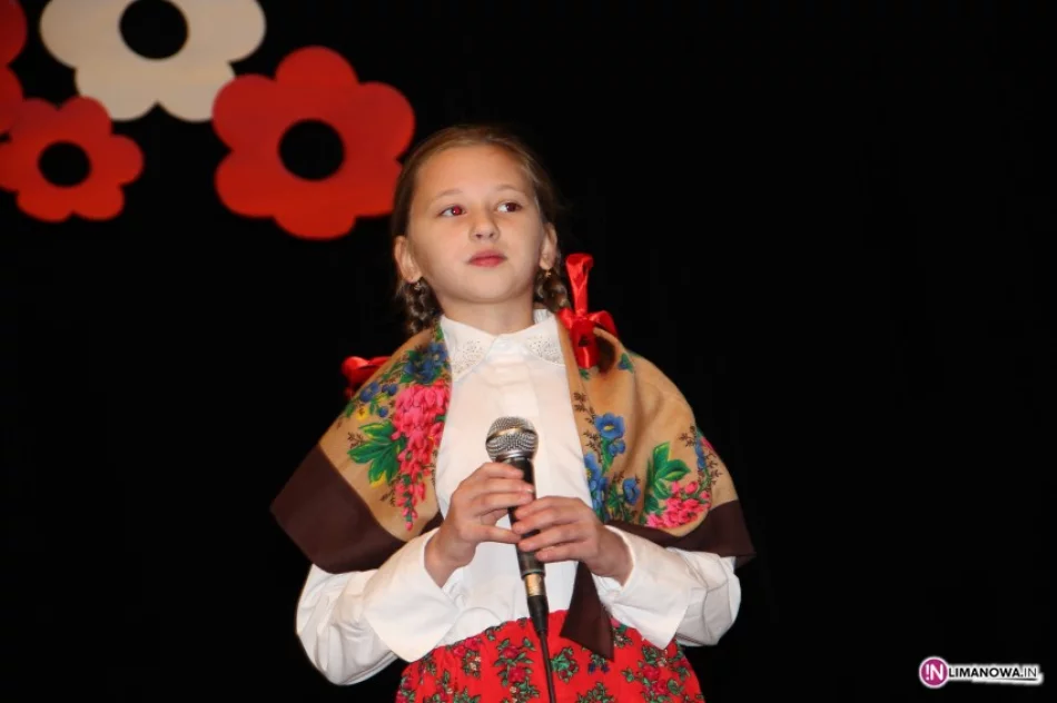 Sukcesy reprezentantów Gminy Limanowa podczas XIII Konkurs Poezji i Pieśni Patriotycznej - zdjęcie 2