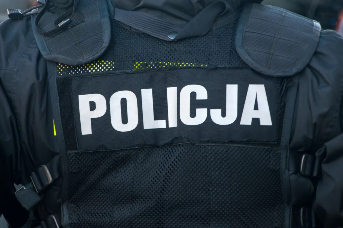 Policjant oskarżony o śmiertelne postrzelenie 27-letniego mieszkańca gminy Mszana Dolna