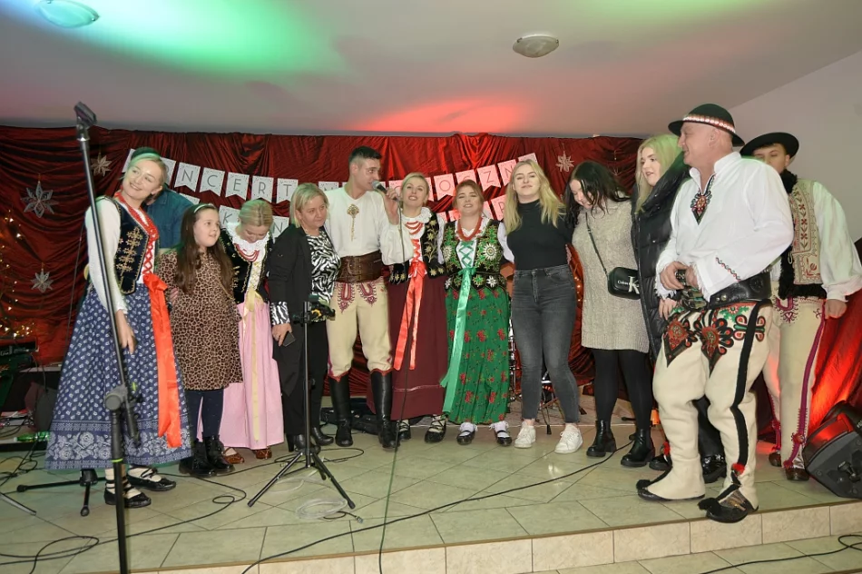 Niezwykły Koncert Noworoczny pamięci Konrada Nawary  i zbiórka dla Julki - zdjęcie 2
