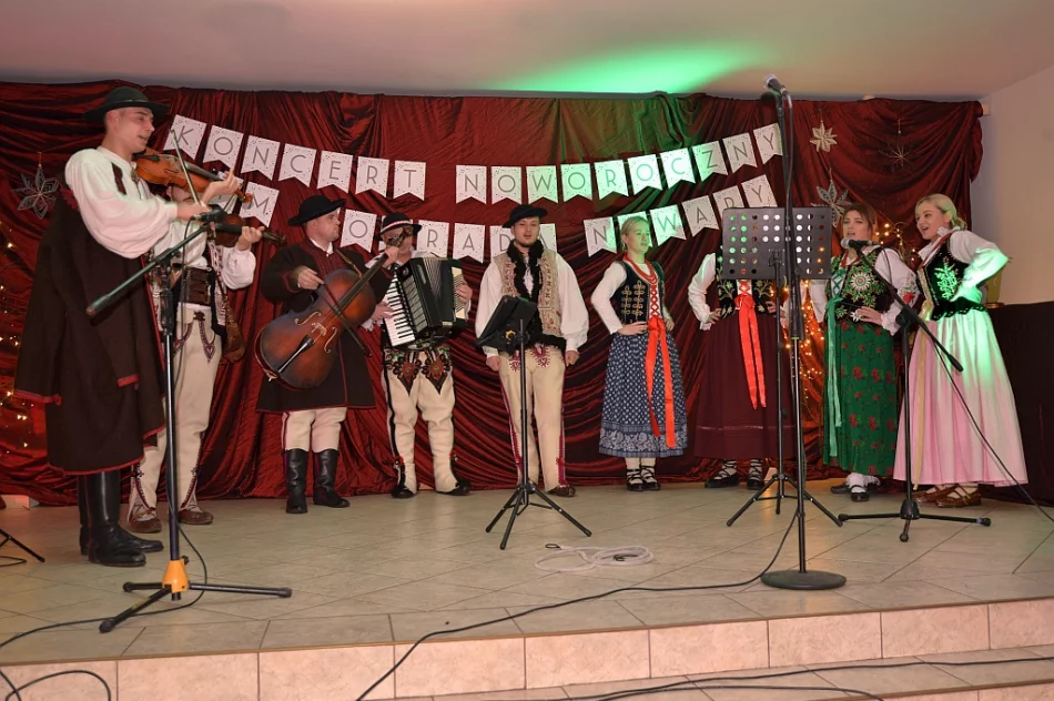 Niezwykły Koncert Noworoczny pamięci Konrada Nawary  i zbiórka dla Julki - zdjęcie 5