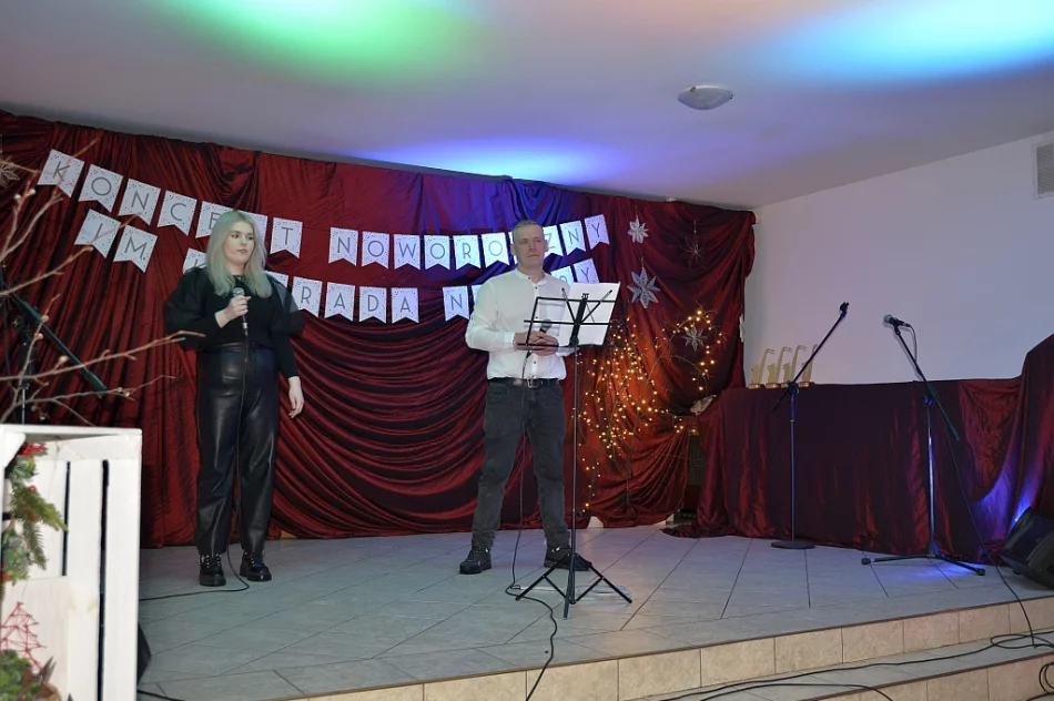 Niezwykły Koncert Noworoczny pamięci Konrada Nawary  i zbiórka dla Julki - zdjęcie 6