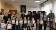 Podsumowanie III Gminnego Konkursu Plastycznego „Na choince ozdób wiele” - zdjęcie 4