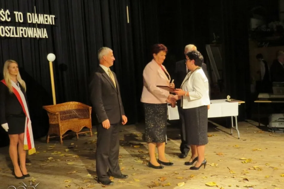 Wręczono odznaczenia miejskie - zdjęcie 3