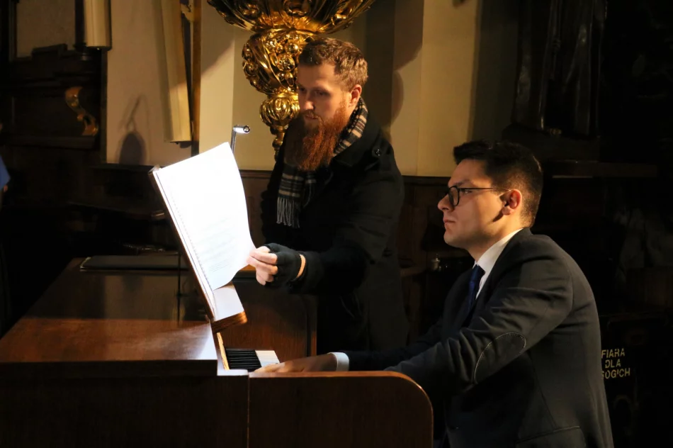 Gratulacje dla chóru „Canticum Iubilaeum” z okazji 25-lecia działalności - zdjęcie 19