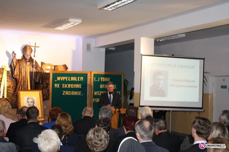 Wieczornica w 100. rocznicę urodzin ks. prof. Władysława Smolenia - zdjęcie 4