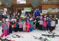 Policjanci zapraszają do wspólnej zabawy na stoku - zdjęcie główne