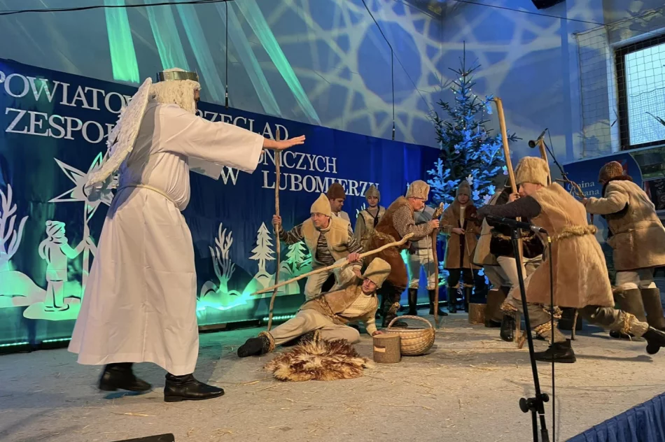 Kijom Worci z Pisarzowej z pierwszym miejscem na powiatowym przeglądzie kolędniczym w Lubomierzu - zdjęcie 3