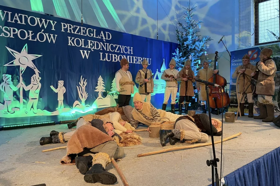 Kijom Worci z Pisarzowej z pierwszym miejscem na powiatowym przeglądzie kolędniczym w Lubomierzu - zdjęcie 5