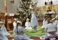 Występ przedszkolaków z Miejskiego Przedszkola nr 2 z okazji Dnia Babci i Dziadka - zdjęcie główne