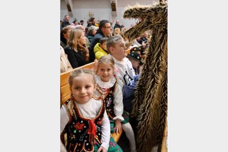 Występ przedszkolaków z Miejskiego Przedszkola nr 2 z okazji Dnia Babci i Dziadka - zdjęcie 10