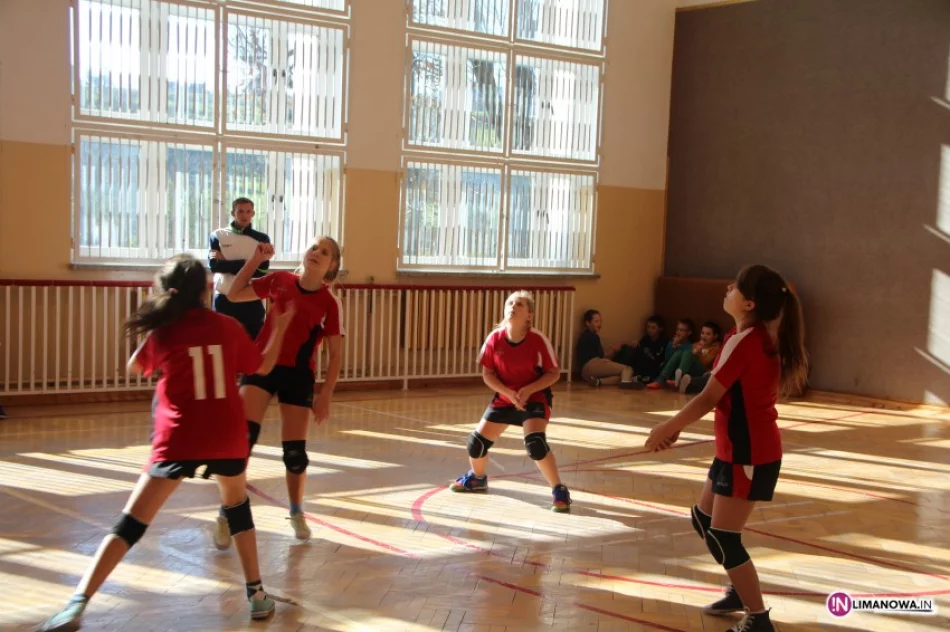 Dziewczęta z Pisarzowej bezkonkurencyjne! - zdjęcie 4