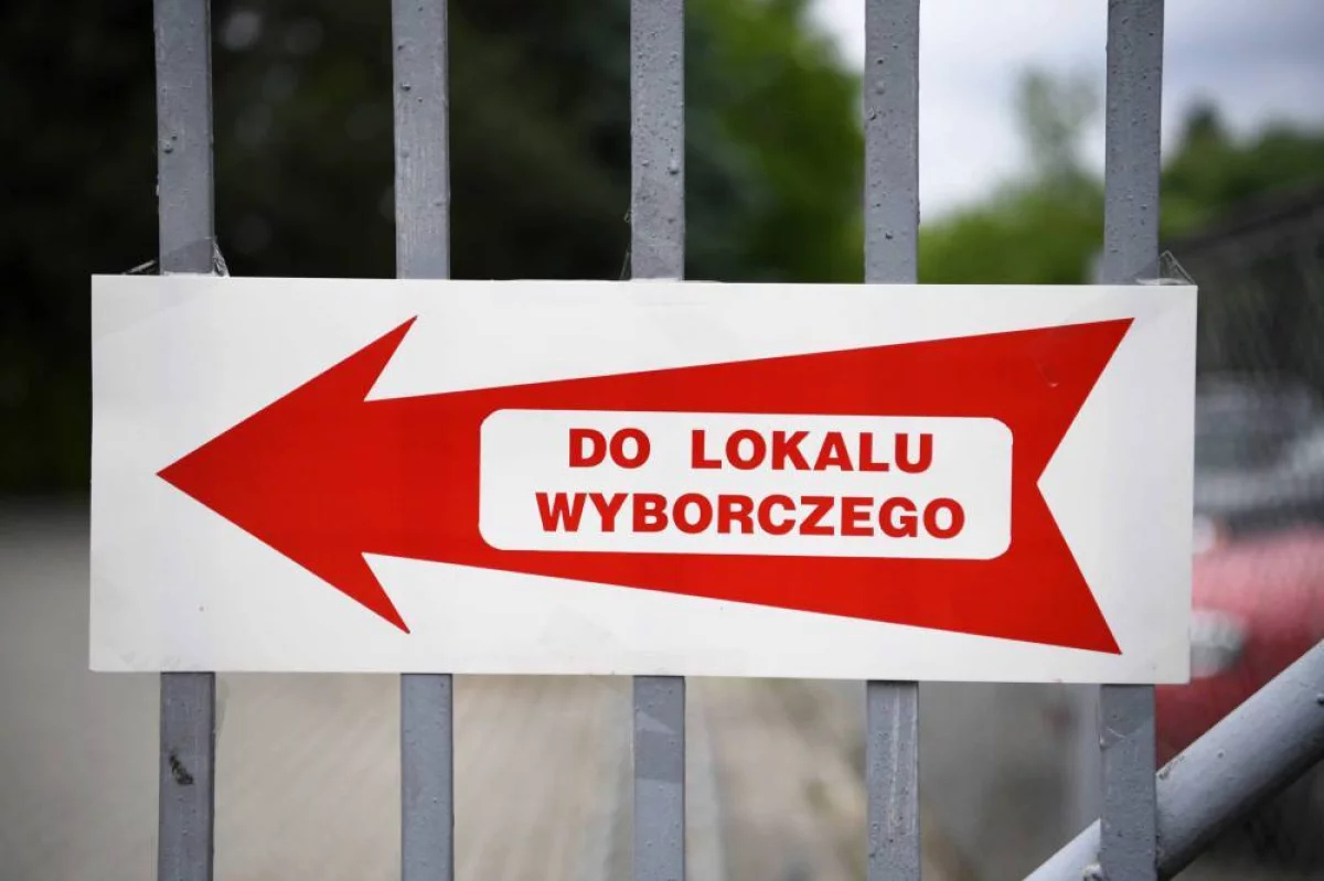 Sejm uchwalił nowelizację Kodeksu wyborczego - m.in. bezpłatne przewozy