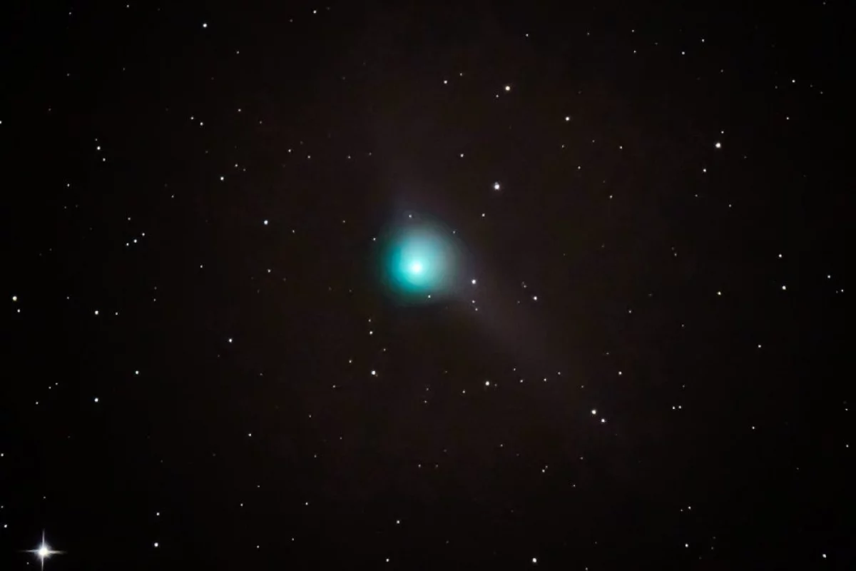 Kometa coraz bliżej Ziemi; jej obserwację ułatwi lornetka