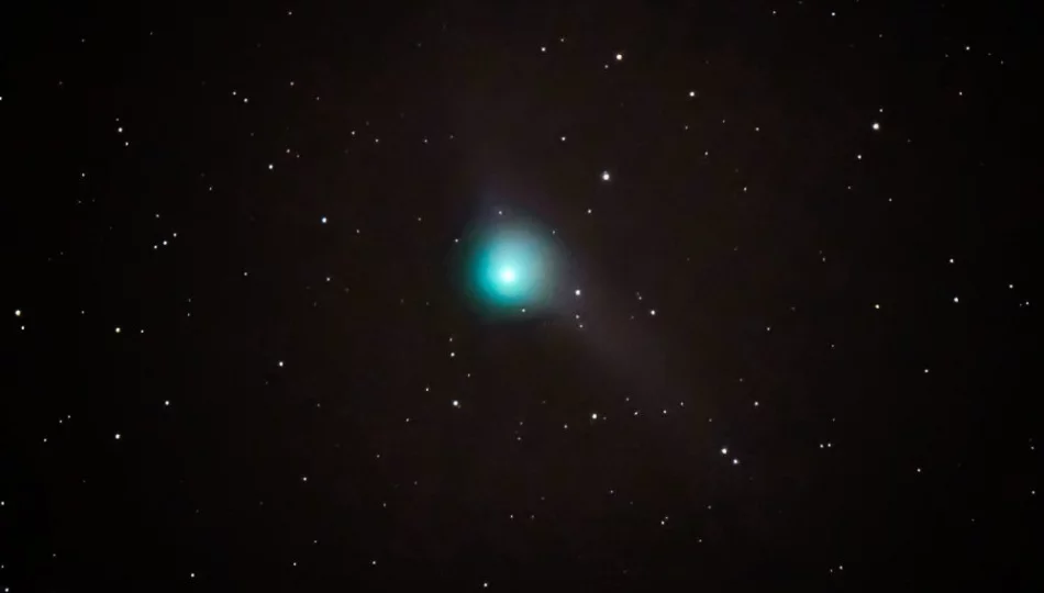Kometa coraz bliżej Ziemi; jej obserwację ułatwi lornetka - zdjęcie 1