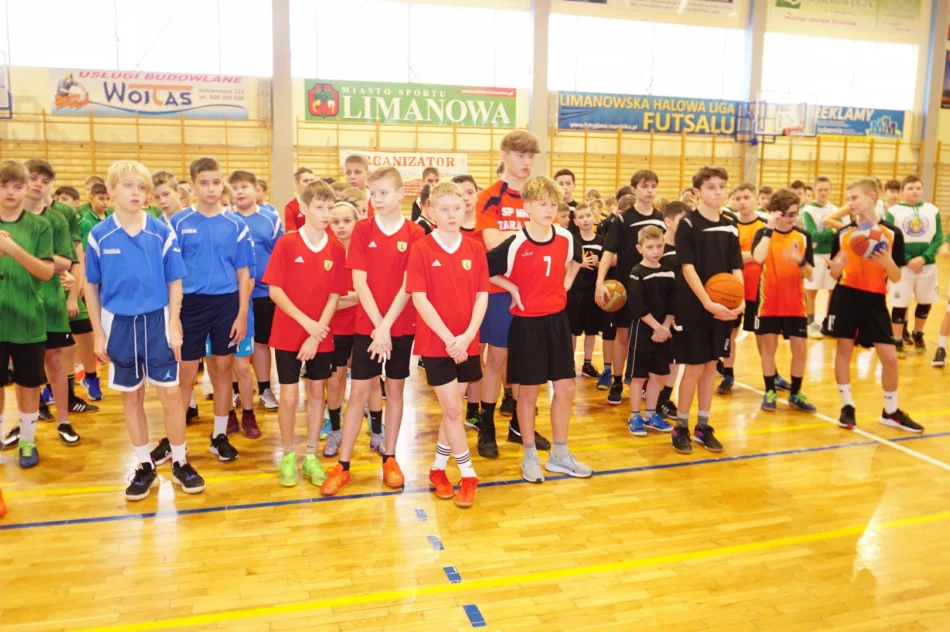 Limanowska Trójka potwierdziła swoją koszykarską dominację - zdjęcie 2