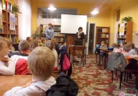 Dzieci z Miejskiego Przedszkola Nr 2 w Bibliotece Pedagogicznej - zdjęcie główne