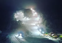 Gdzie na narty? Warunki na stokach i trasach biegowych w regionie - zdjęcie główne