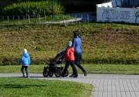 Kryzysy społeczne wpływają negatywnie na decyzje prokreacyjne - zdjęcie główne