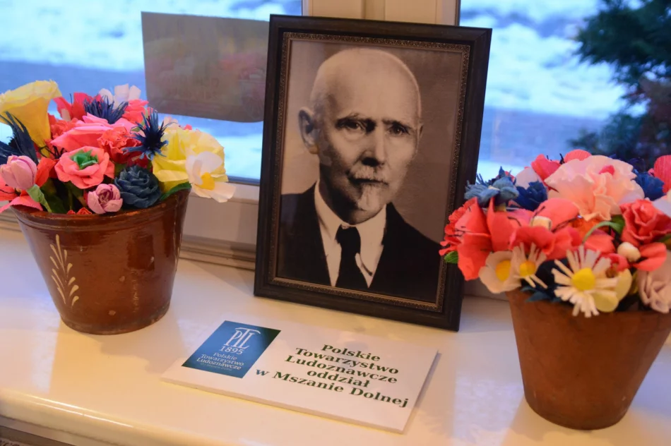 Otwarto izbę prezentującą dziedzictwo regionalne - zdjęcie 12