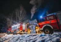 Budynek nie spłonął dzięki szybkiej interwencji - zdjęcie główne