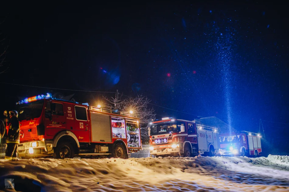 Budynek nie spłonął dzięki szybkiej interwencji - zdjęcie 9
