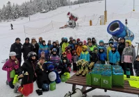 Promowali bezpieczeństwo najmłodszych na stoku - zdjęcie główne