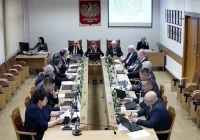 Radni “sieją ferment”, czy mają “kręgosłup moralny”? - zdjęcie główne