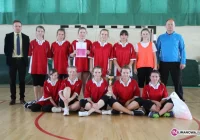 Gimnazjalistki z Pasierbca mistrzyniami Gminy Limanowa w Halowej Piłce Nożnej - zdjęcie główne